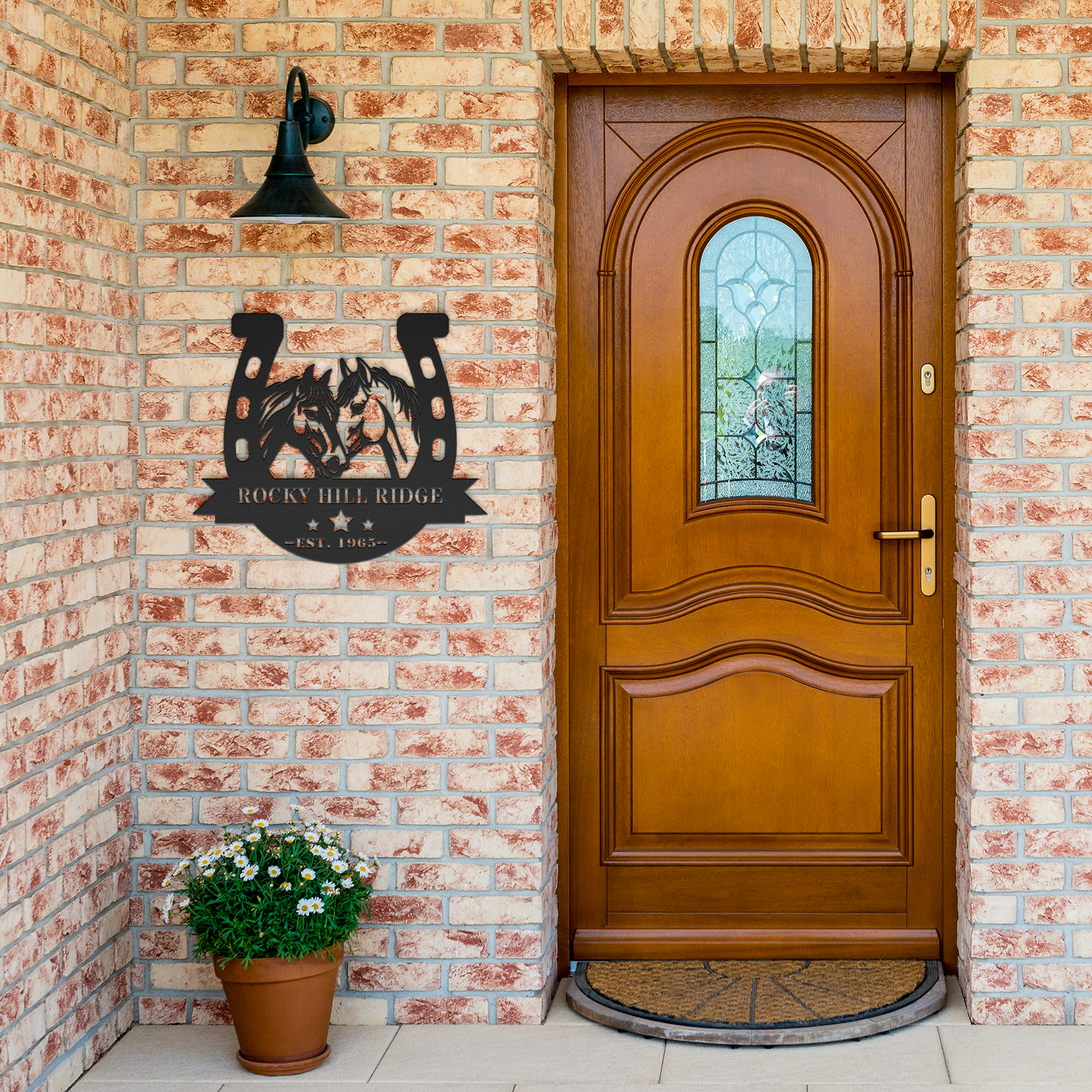 Horseshoe_Black_Brick_Entrance_Mockup.png_15283783